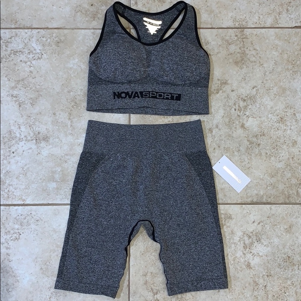 Fashionnova workout set